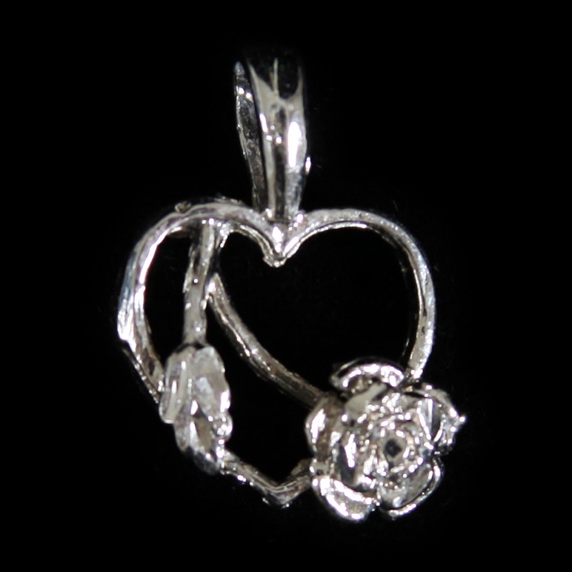 Heart With Hanging Rose - RDTF-13